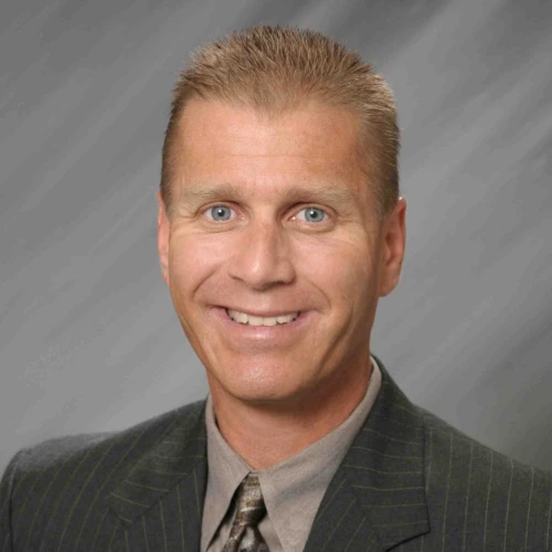 Tom Richter Headshot